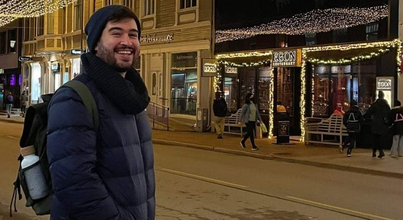 Pedro Vedor trabalha num Bar de Gelo na Noruega