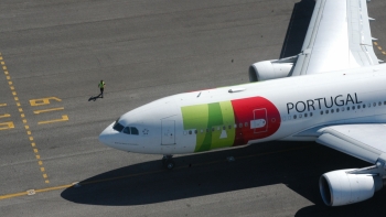 Governo vai exigir à TAP que garanta ligações aéreas com países de acolhimento de portugueses