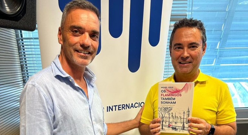 Livro â€œOs Flamingos tambÃ©m Sonhamâ€� de Miguel Gizzas