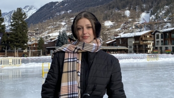 Nicole Ariana, rececionista em Zermatt