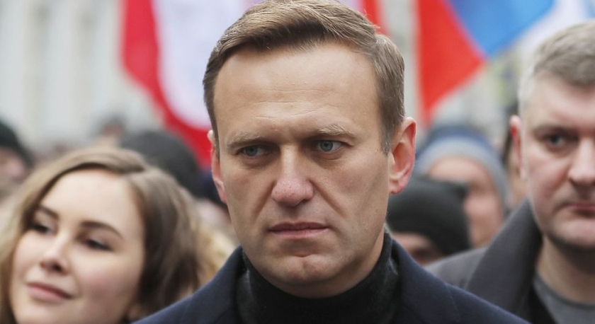 Polícias cercam o Capitólio; a morte de Navalny; Ursula recandidata-se