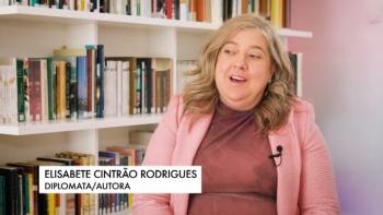 Chanceler do Consulado de Portugal e a paixão pela escrita