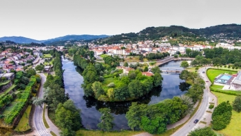 Imagem de Arcos de Valdevez quer arrendar casas de emigrantes