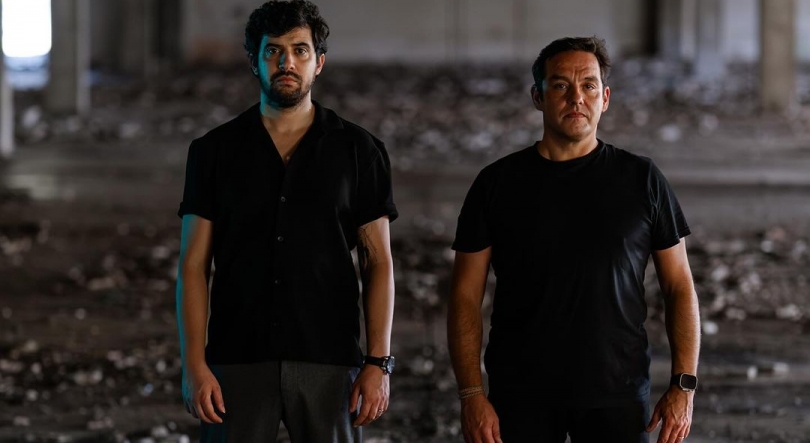 João Farinha & Tiago Nogueira, “Sorri E Amei”