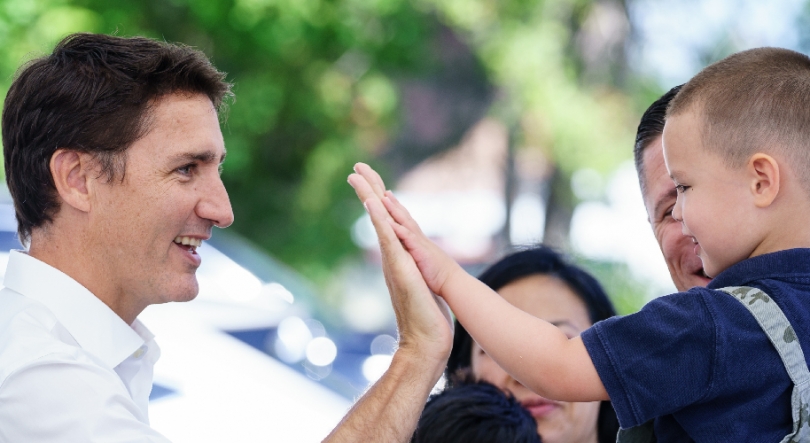 Deputados luso-canadianos defendem renovação do partido de Trudeau