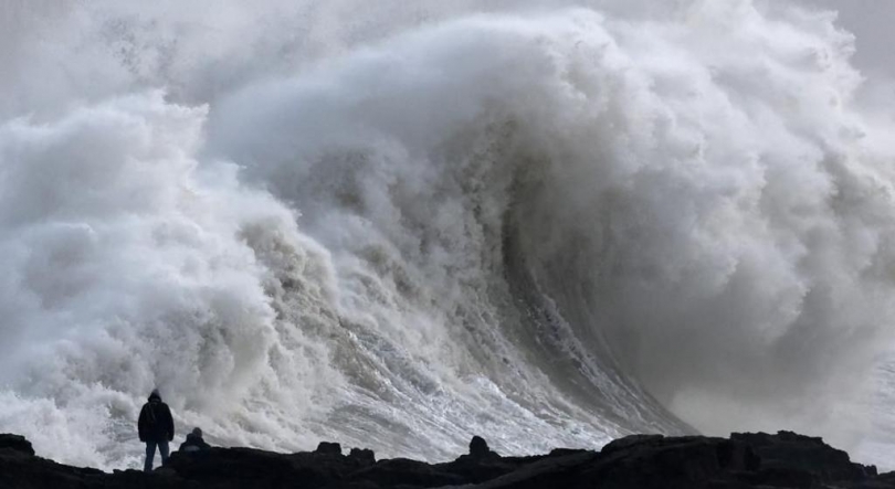 Portugueses afetados por tempestade no Reino Unido e na Irlanda