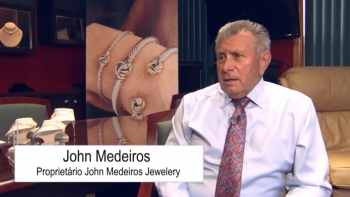 Imagem de John Medeiros Jewelery Collection