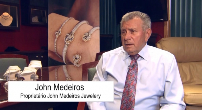 Imagem de John Medeiros Jewelery Collection