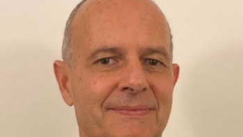 Imagem de Apanhados na Rede, António Valente em Madrid