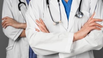 Imagem de Apoio a médicos portugueses no estrangeiro para regressarem a Portugal