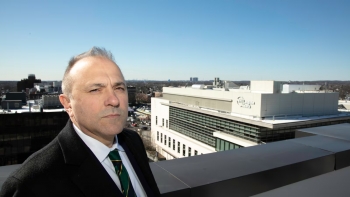 Imagem de Reeleito autarca português em Nova Iorque